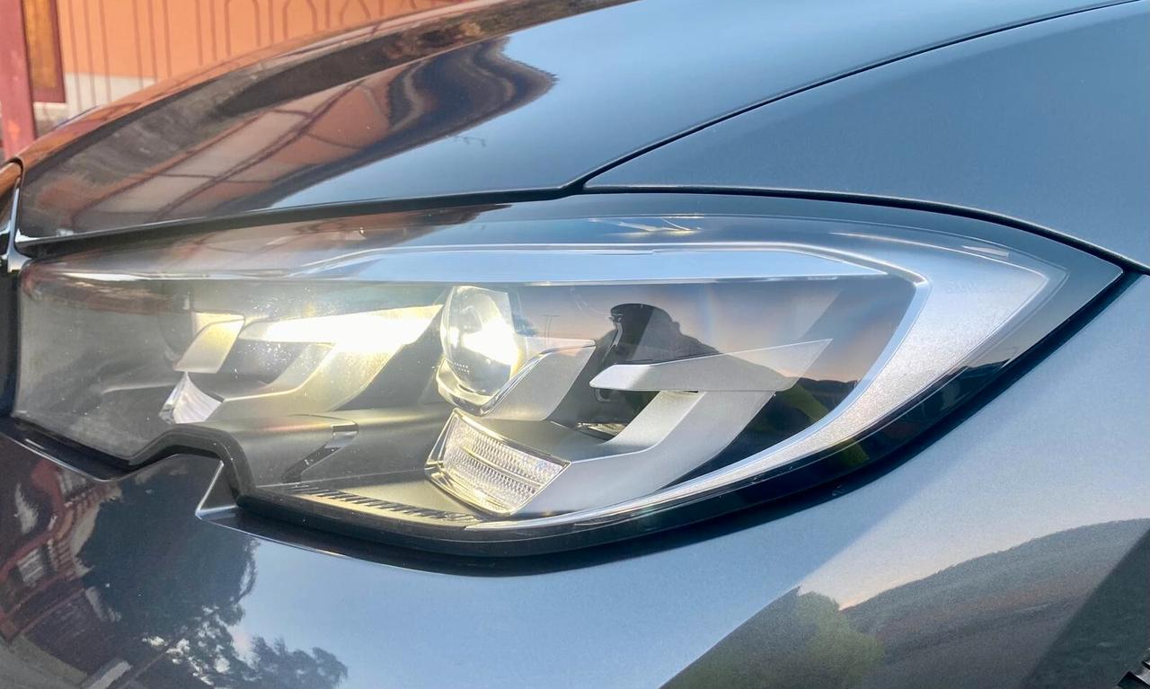 BMW 320 BMW 320D 48V TOURING ADVANTAGE 2.0 190CV - FARI FU