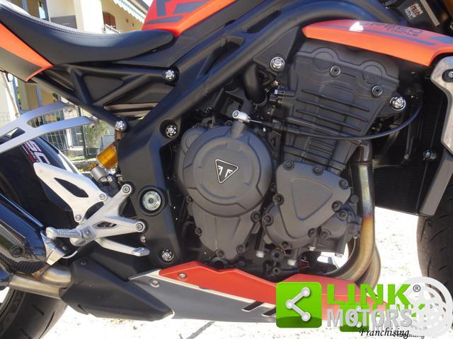 TRIUMPH Speed Triple 1200 RS