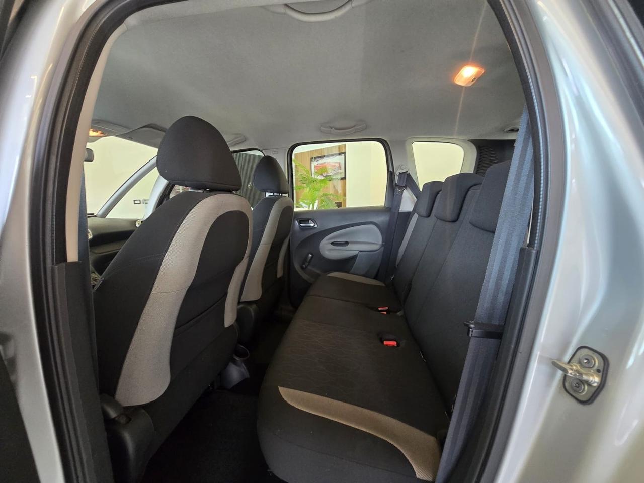 Citroen C3 Picasso 1.6 HDi 90 Exclusive