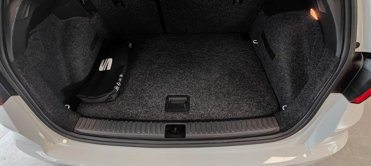 Seat Arona 1.0 EcoTSI XPERIENCE