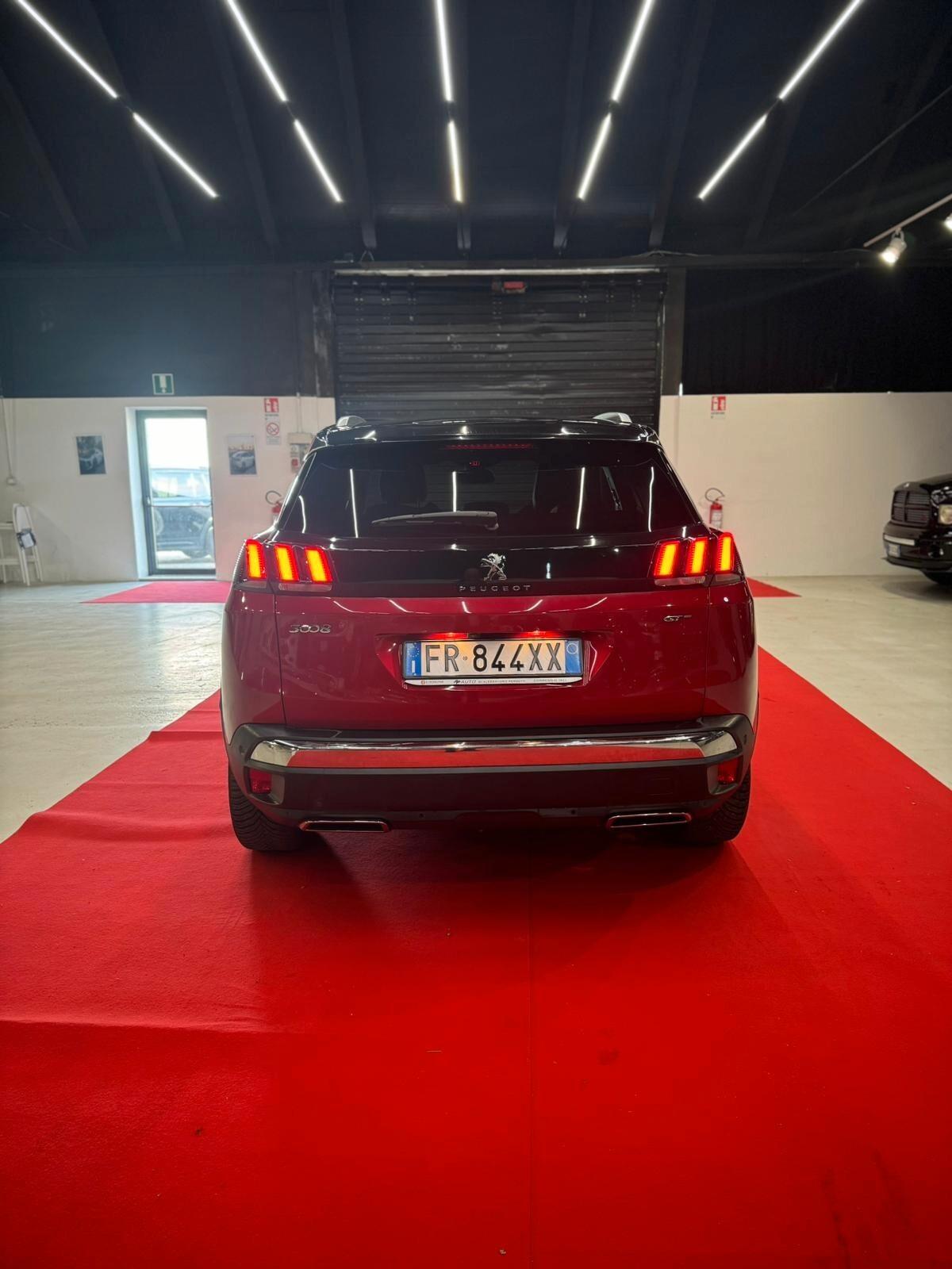 PEUGEOT 3008 GT LINE