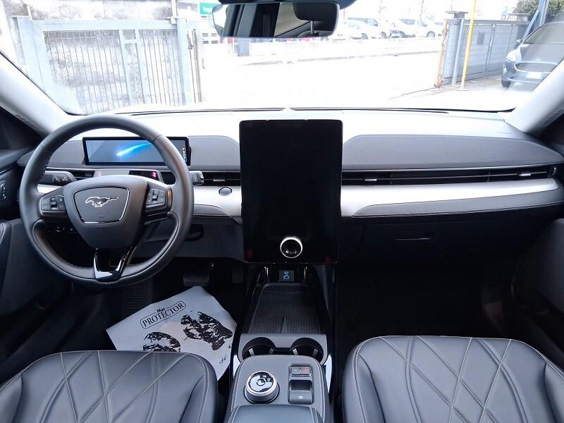 Ford Mustang Mach-E Standard Range 269 CV