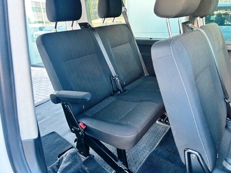 Volkswagen Caravelle 2.0 TDI 204CV DSG 4 Motion PC Comfortline - KOMBI - 8 POSTI -
