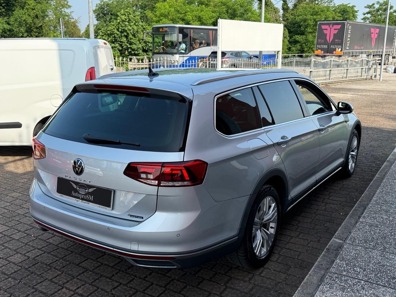 Volkswagen Passat Alltrack 2.0 TDI 200 CV 4MOTION DSG
