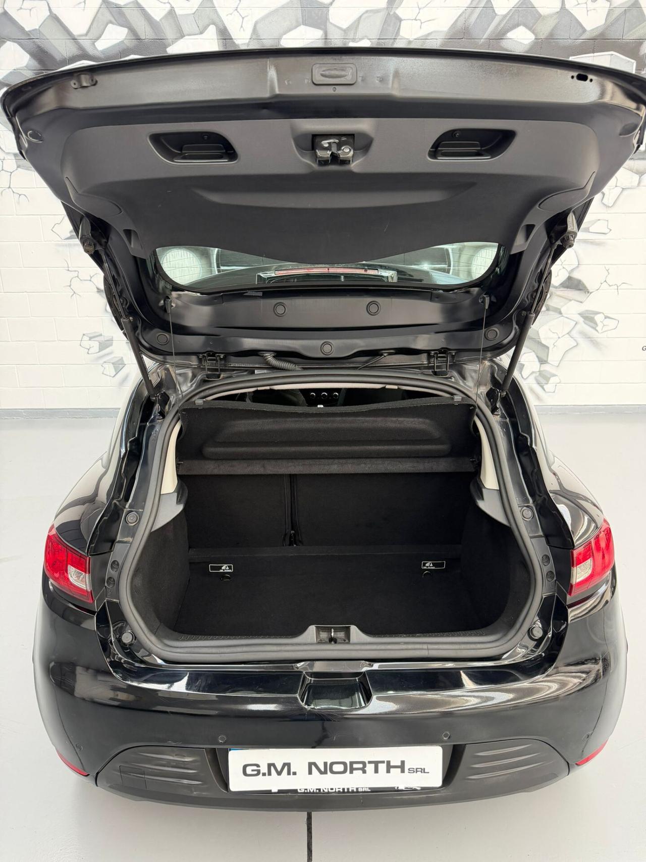 Renault Clio dCi 8V 75 CV Start&Stop 5 porte Energy Intens