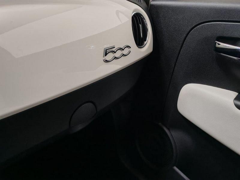 FIAT 500C 1.0 Hybrid Dolcevita