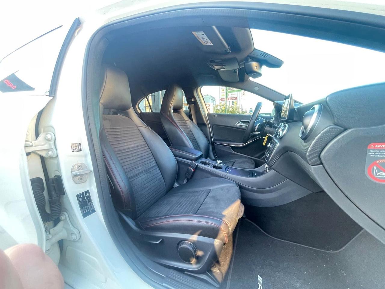 Mercedes-benz A 220 d Automatic Premium AMG