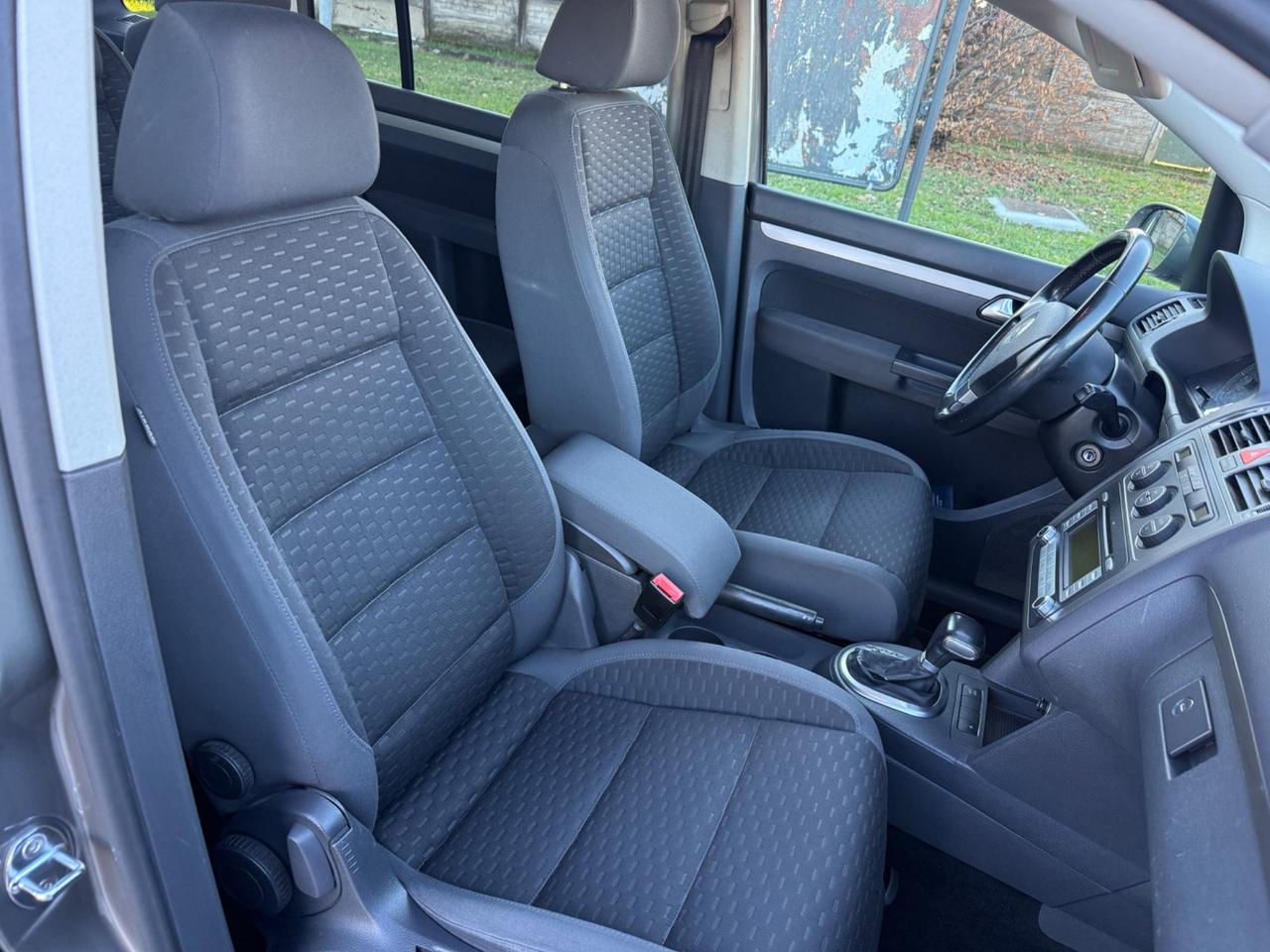 Volkswagen Touran 1.9 TDI DPF DSG Trendline