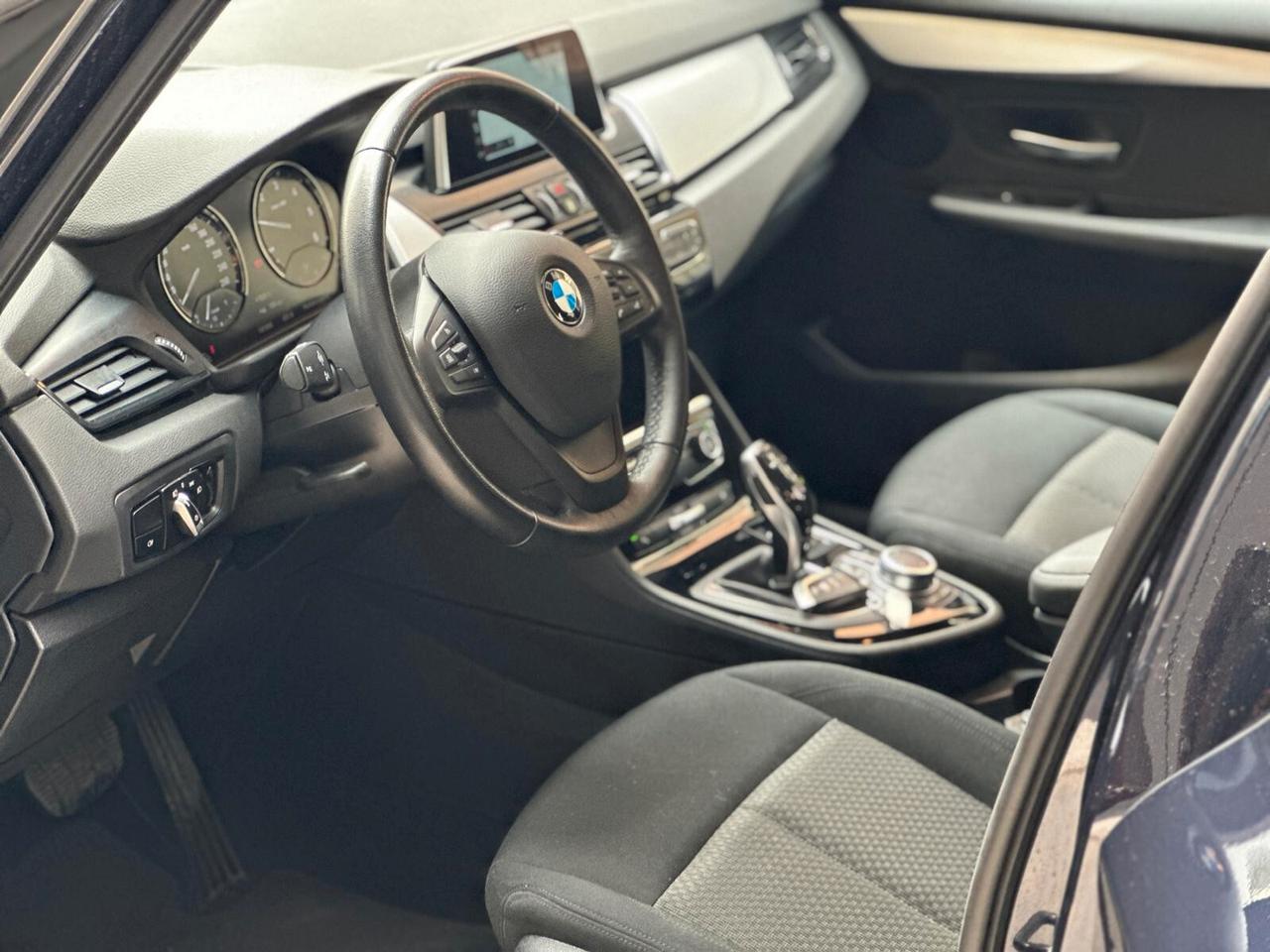 Bmw 216d Active Tourer autom. Advantage