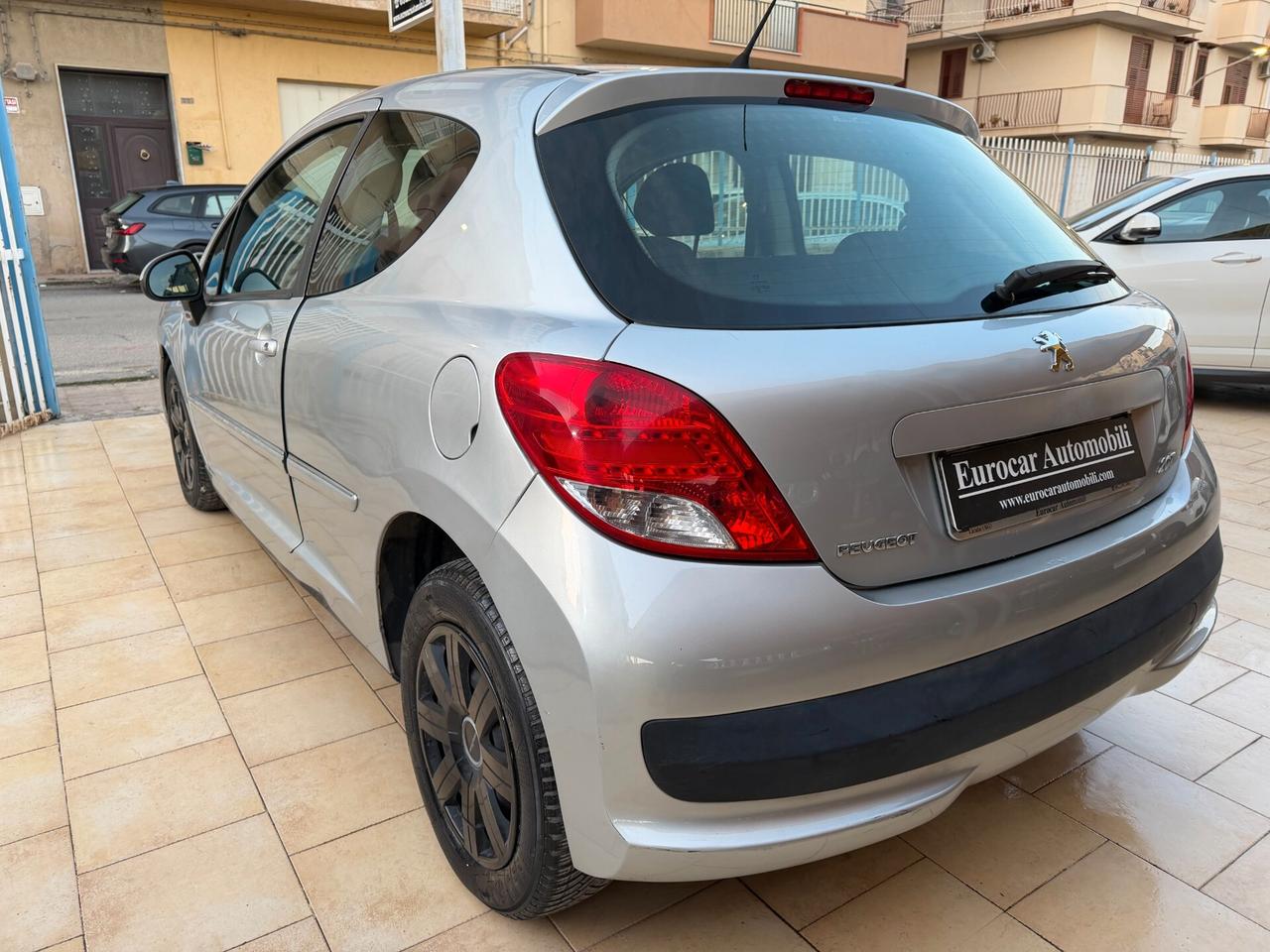 Peugeot 207 1.4 8V 75CV BLOCK SHAFT