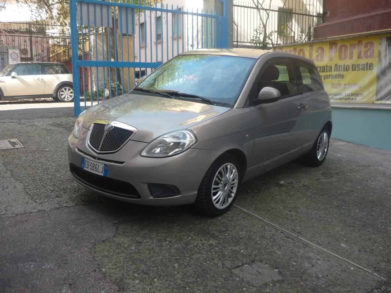 Lancia Ypsilon 1.2 69 CV Diva
