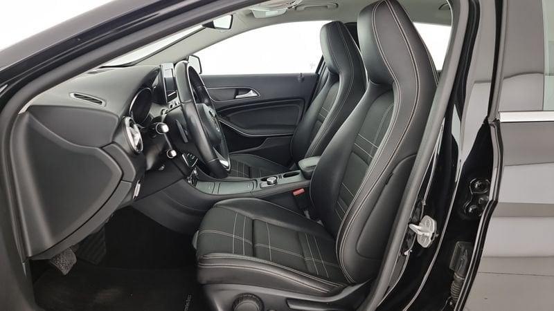 Mercedes-Benz GLA GLA 180 d Automatic Sport