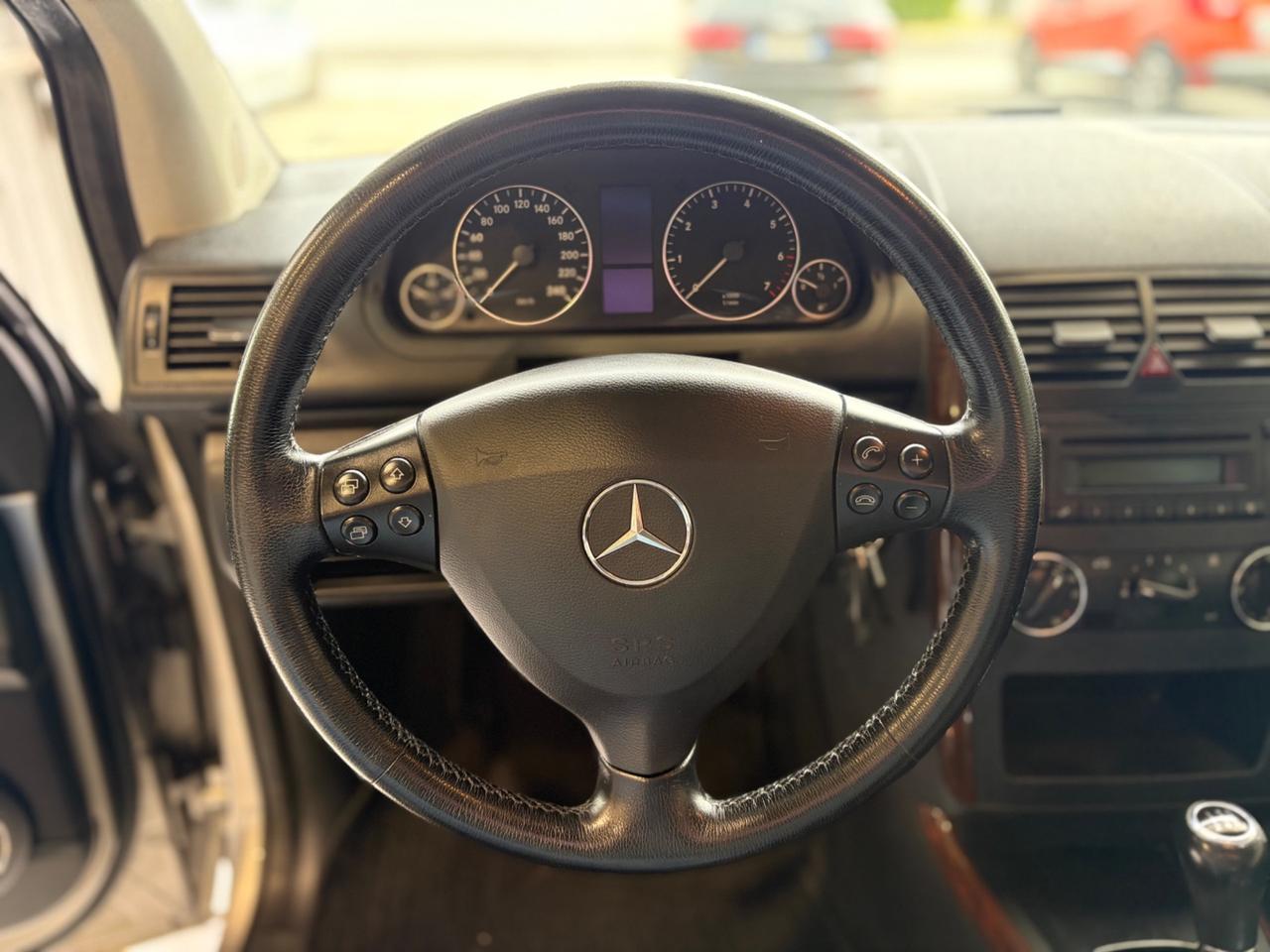 Mercedes-benz A 170 Coupé Elegance