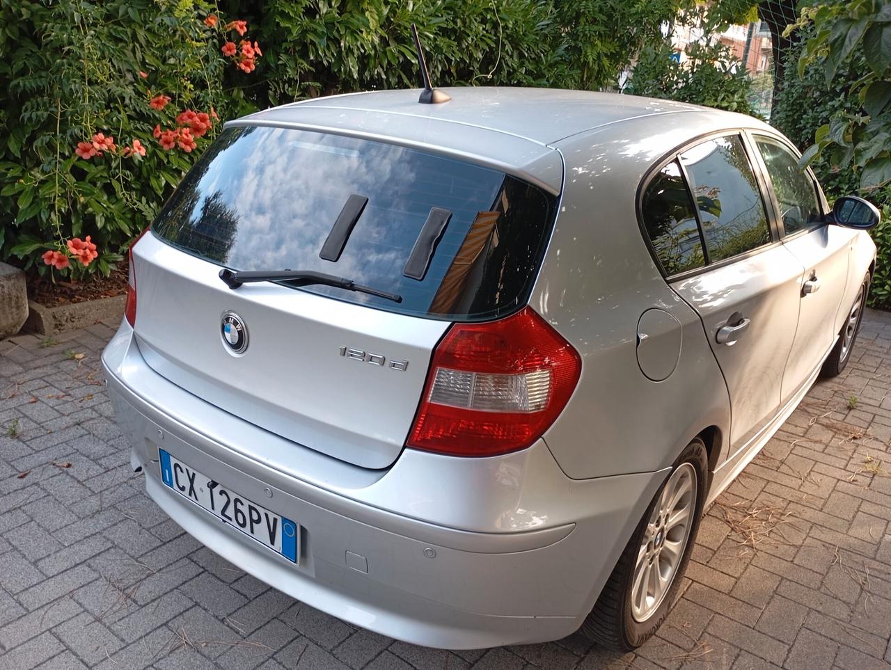 Bmw 120 120d cat 5 porte Attiva Navigatore Satellitare