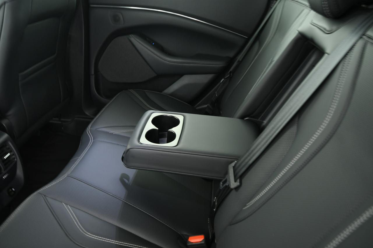 FORD Mustang Mach-e standard range rwd 269cv auto