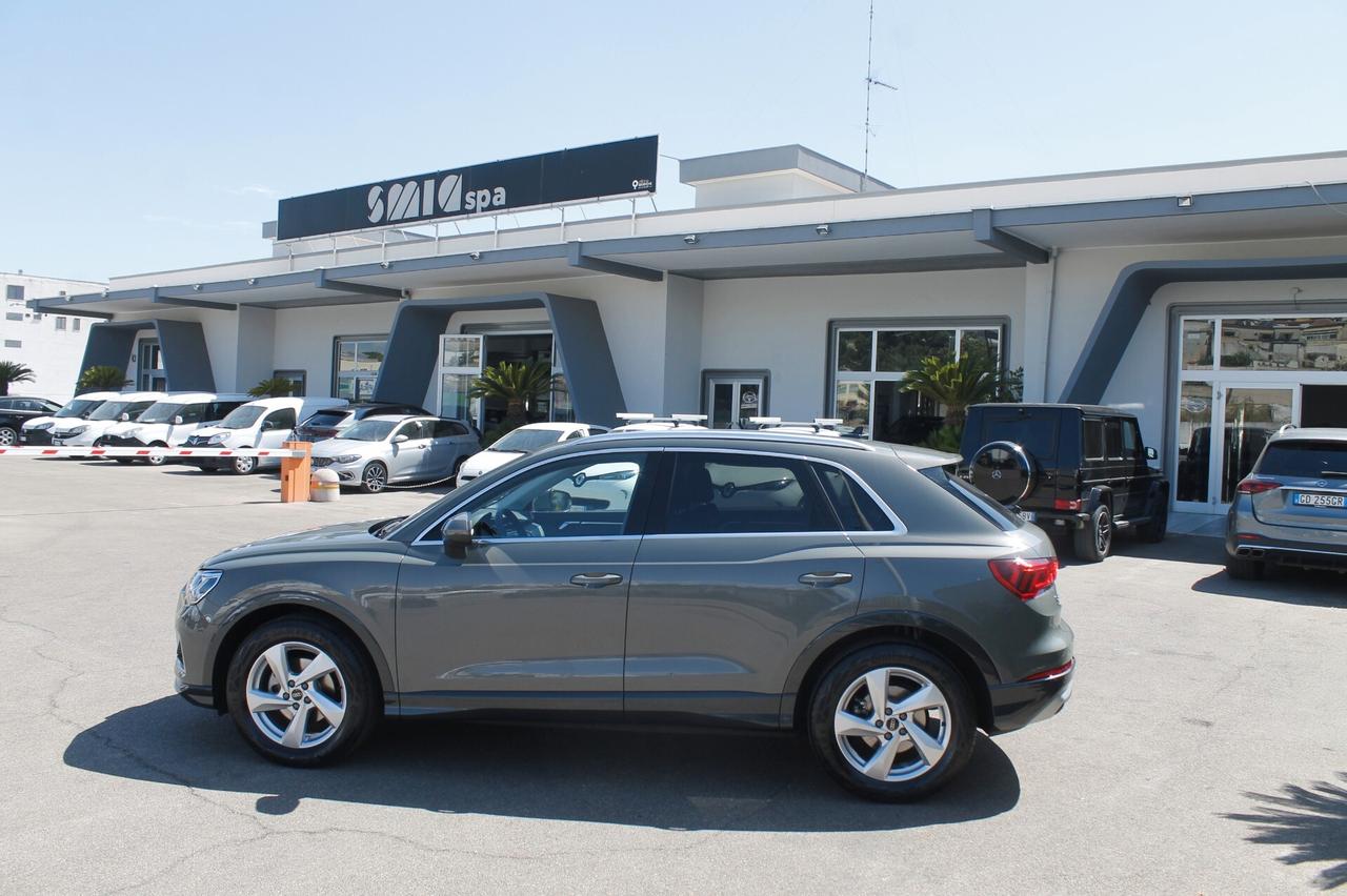Audi Q3 35 TDI S tronic Business Advanced