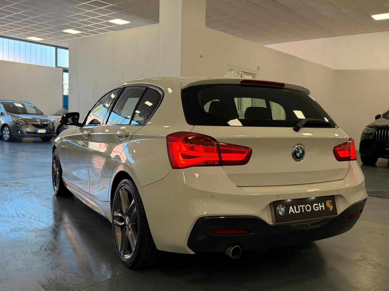Bmw 116 116d 5p. Msport