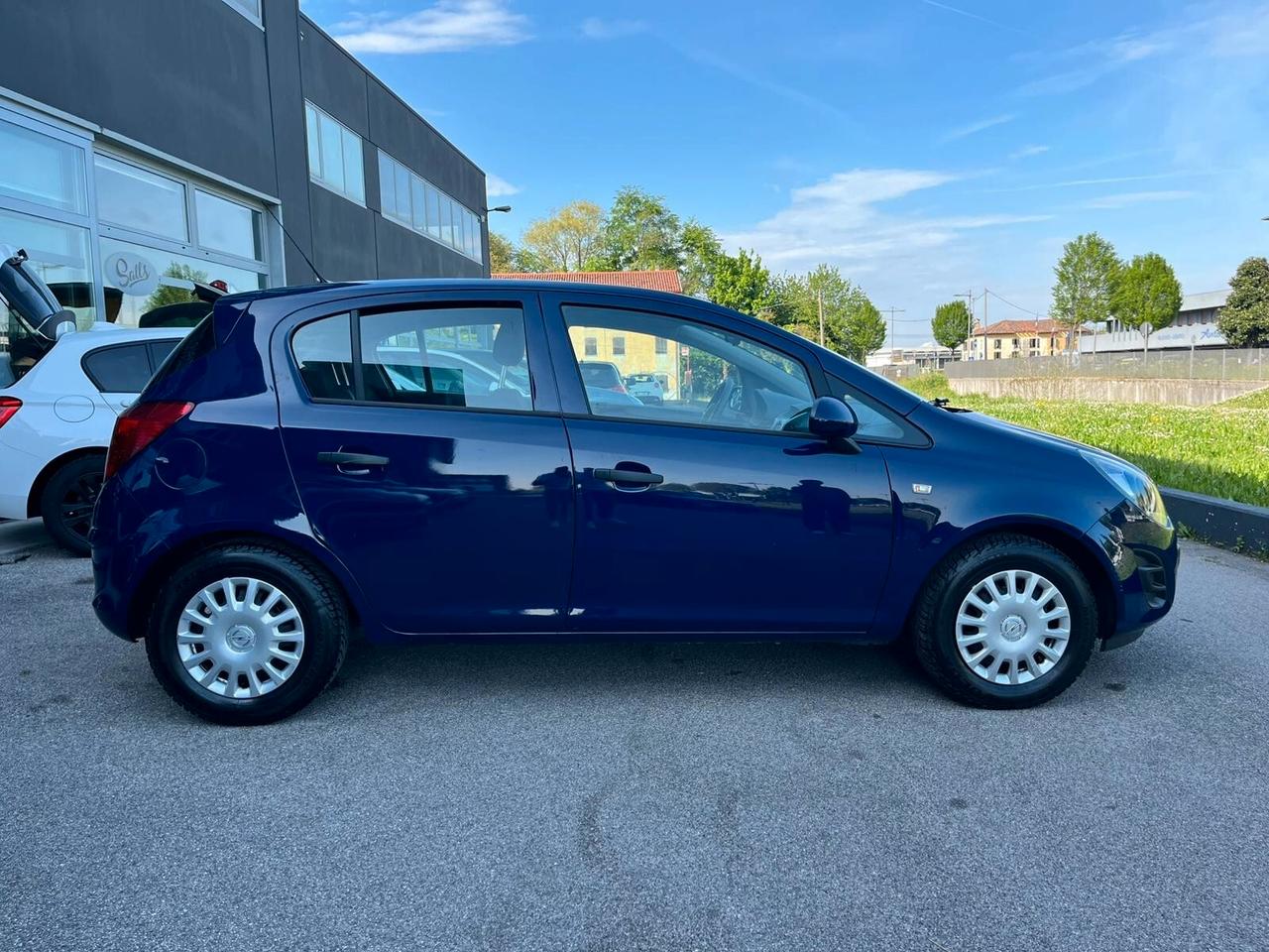 Opel Corsa 1.2 Neopatentati 31.000km