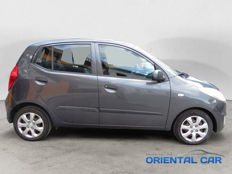 Hyundai i10 i10 1.1 12V Comfort MOLTO BELLA TAGLIANDATA