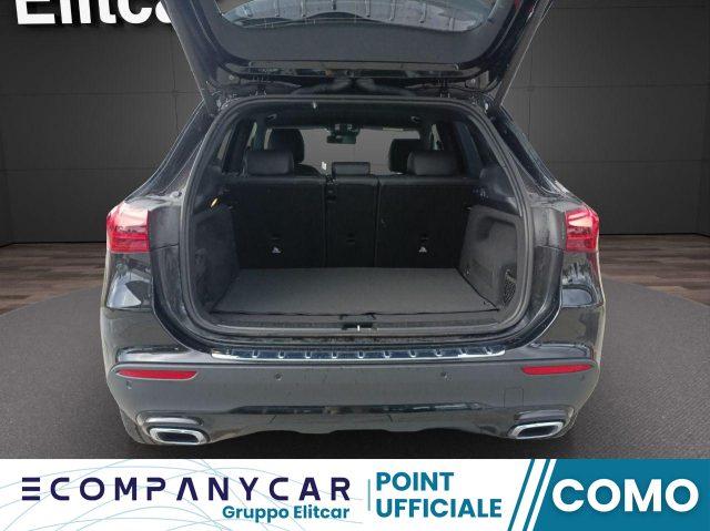 MERCEDES-BENZ GLA 180 Automatic Progressive Advanced