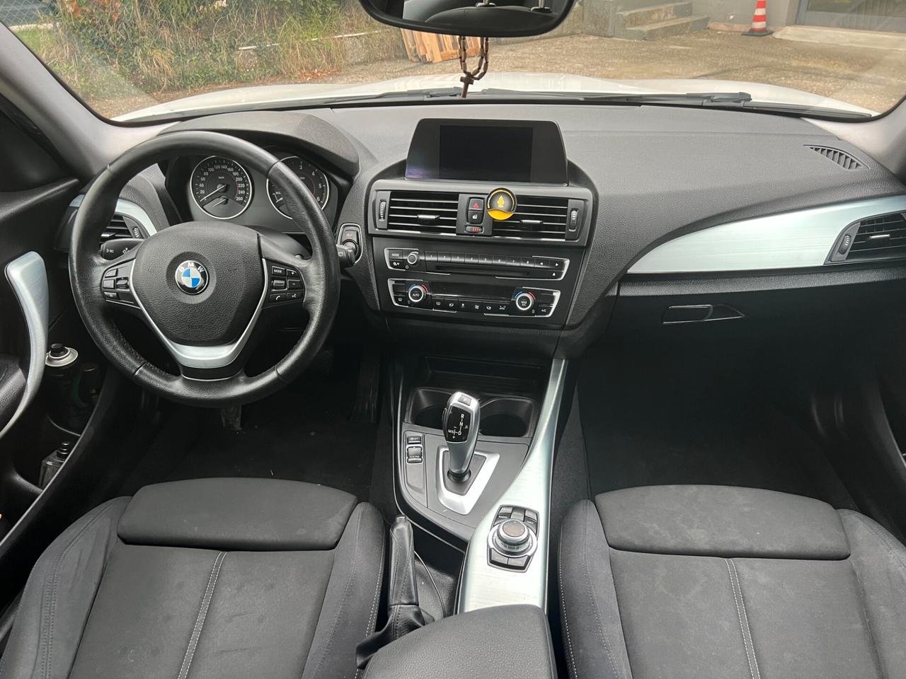 Bmw 118 120d 5p. Sport
