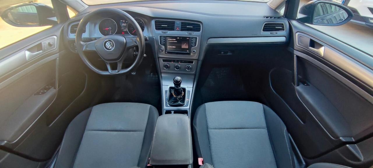 Volkswagen Golf 1.6 TDI 5p. 2015