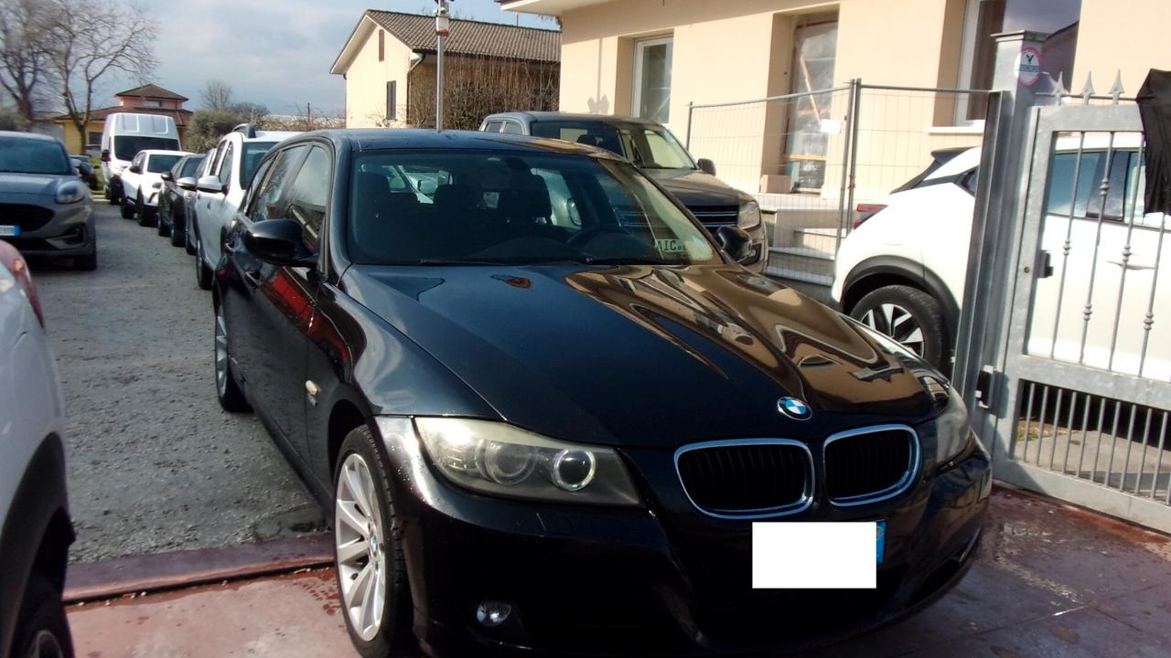 Bmw 320 320d cat xDrive Touring Attiva