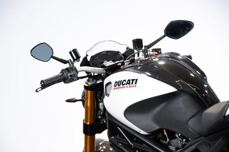 2009 DUCATI MONSTER 1100 S - RDS01720