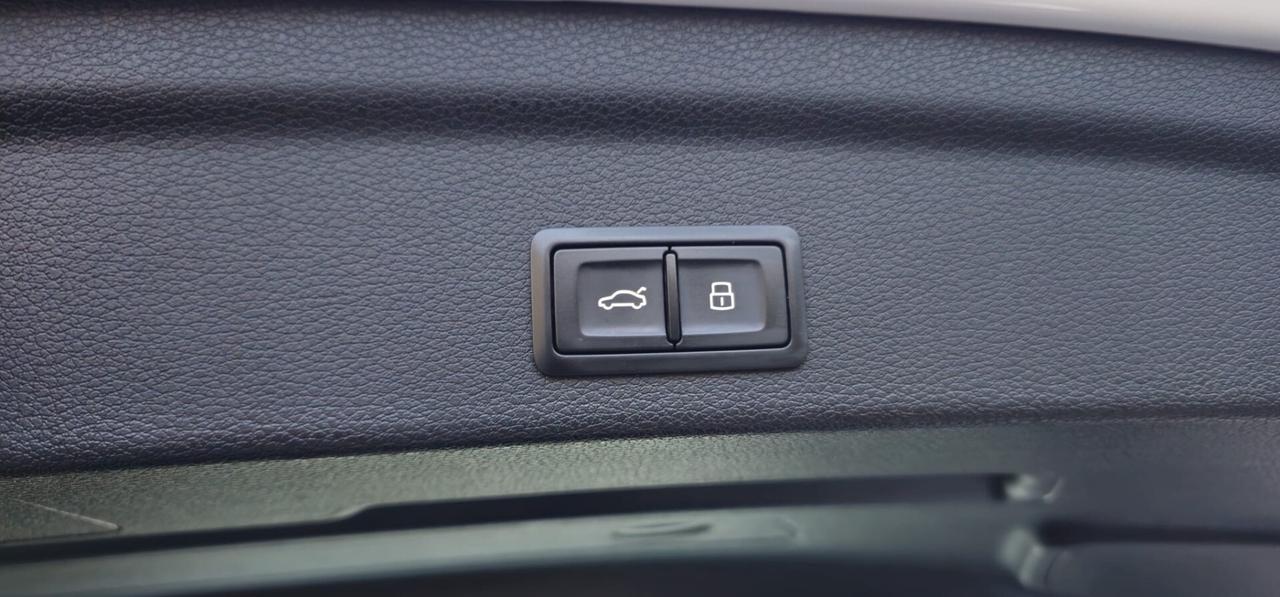 Audi Q3 35 TDI S tronic line edition