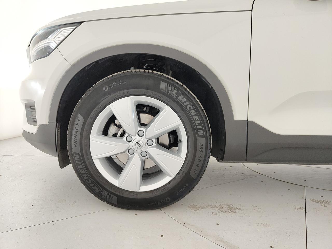 VOLVO XC40 1.5 t2 Momentum Core my21