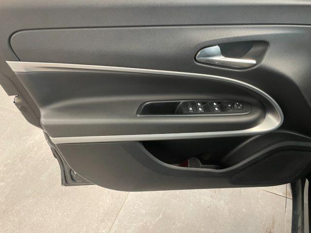 JEEP Avenger 1.2 Summit