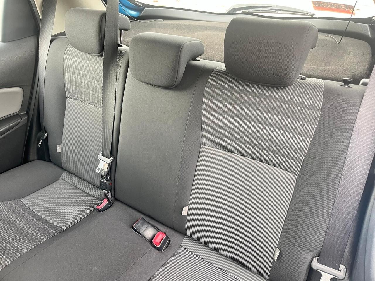 Toyota Yaris 1.0 5 porte "Lounge - navi"COME NUOVA"