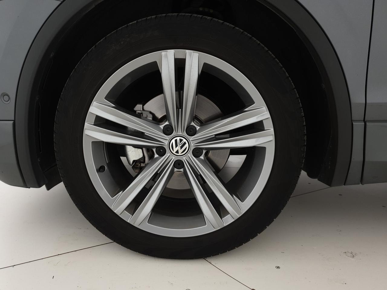 Volkswagen Tiguan 1.5 tsi sport 150cv dsg