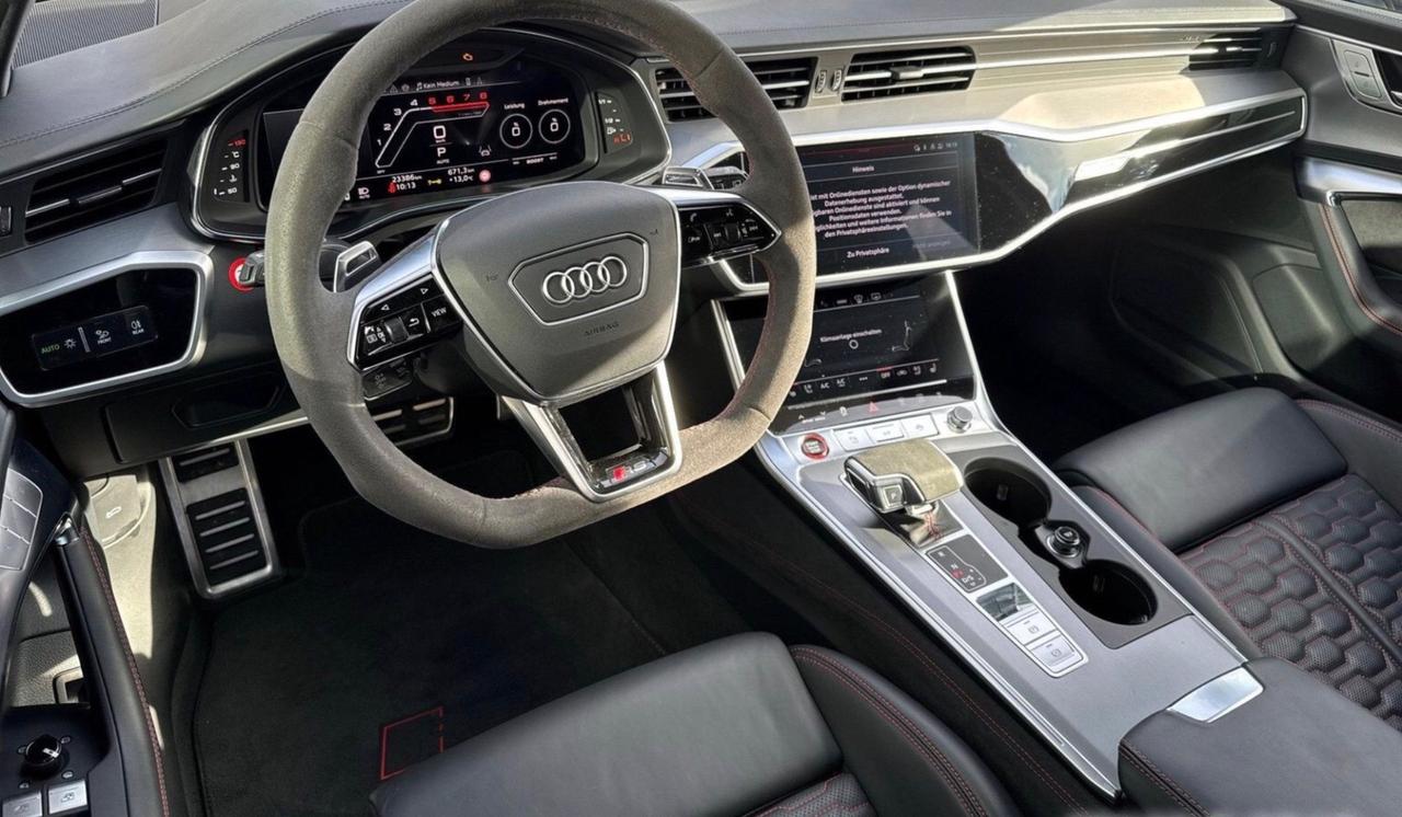 Audi RS6 - Carboceramica - Tetto - 2.200 € al mese