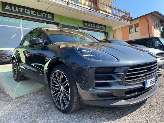 Porsche Macan 2.0 Sport Design Full Tetto Navi Kamera Scarichi