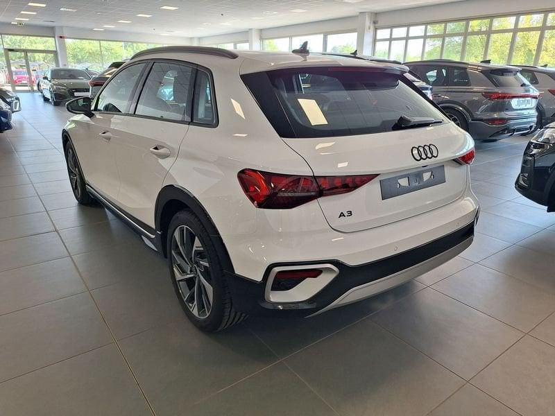 Audi A3 A3 allstreet TDI 110 kW S tronic Business Advanced