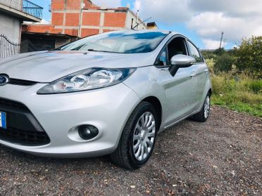 Ford Fiesta 1.4TDCI NEOPATENTATI CHIAMA