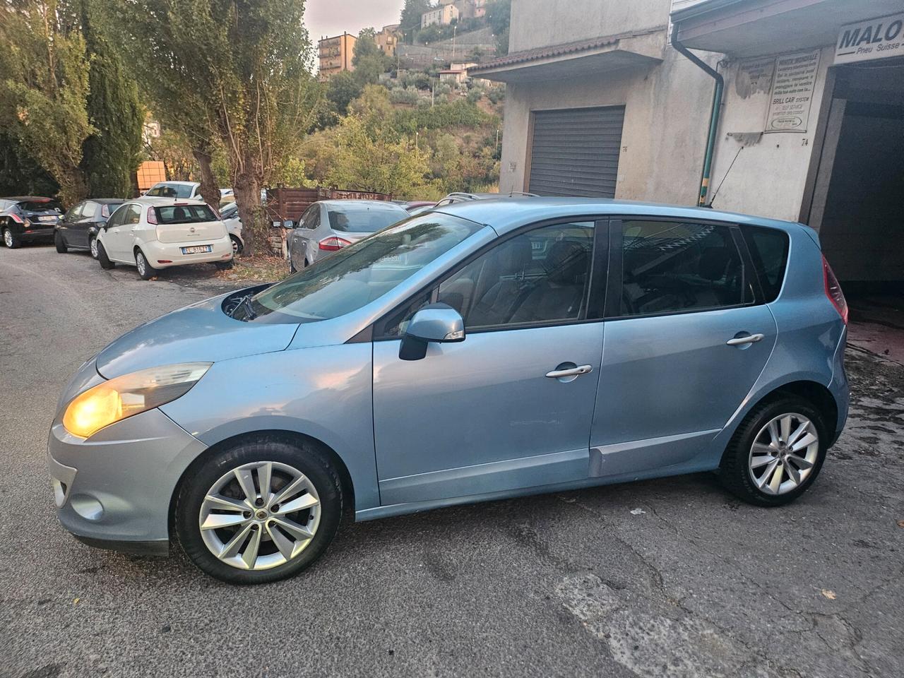 Renault Scenic X-Mod 1.5 dCi 110CV 2010