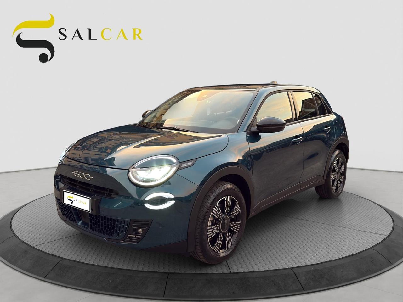 Fiat 600 Hybrid 145 MHEV Pop automatica 2025