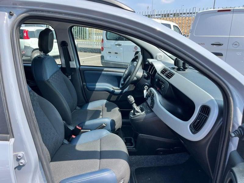 FIAT Panda 1.0 FireFly S&S Hybrid City Cross