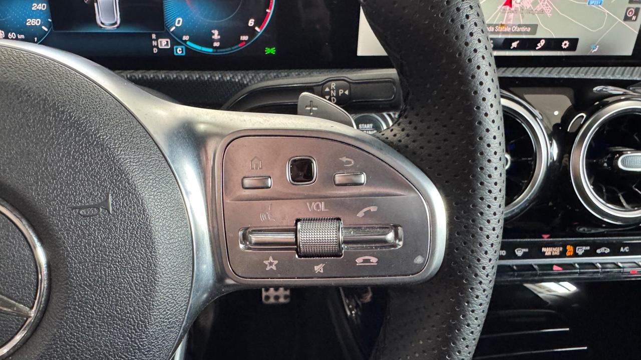 Mercedes-benz A 180 d Automatic Premium-2019