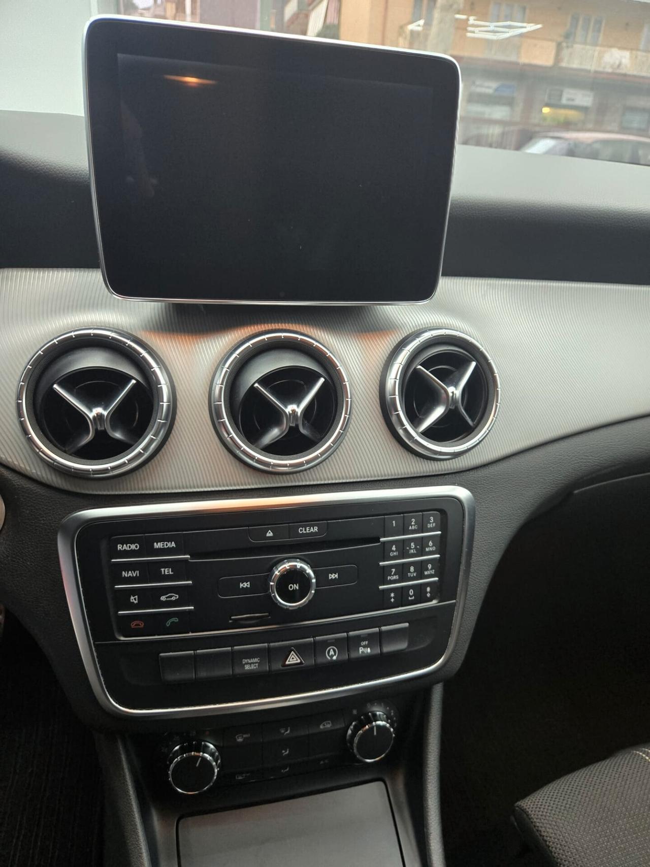 Mercedes-benz CLA 200 d 4Matic Automatic Sport