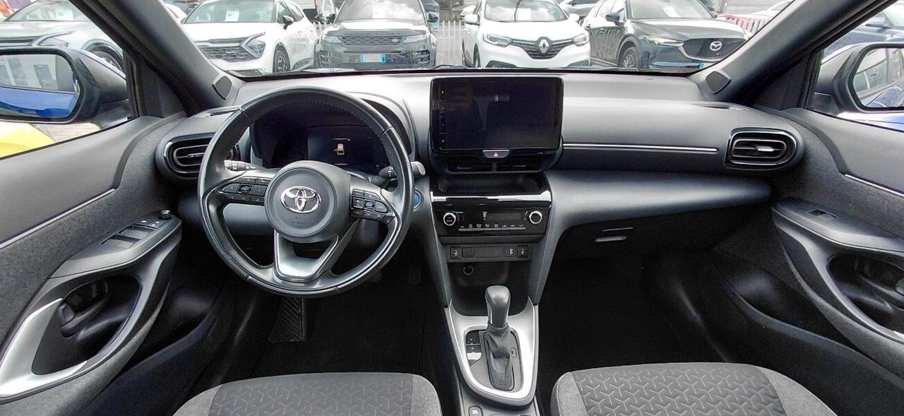 Toyota Yaris Cross 1.5 Hybrid 5p. E-CVT AWD-i Trend