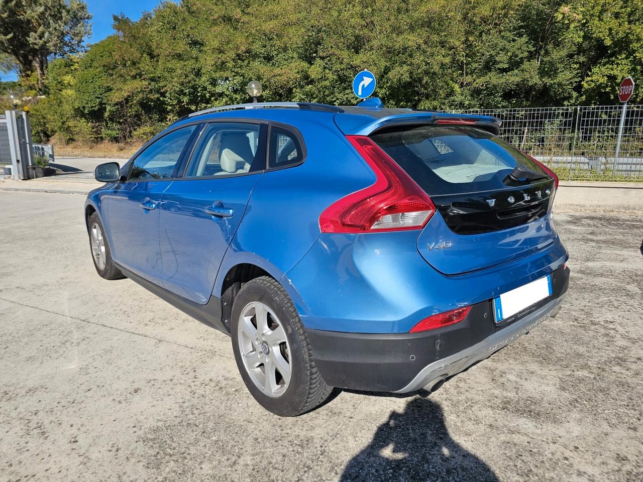 Volvo V40 Cross Country D4 Kinetic + tetto panorama