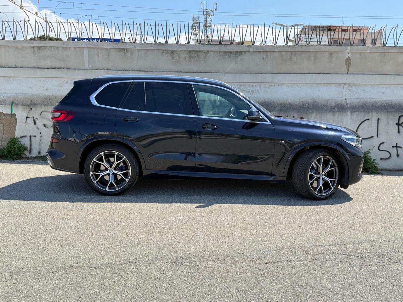 Bmw X5 Msport 5 anni di GARANZIA - 2022