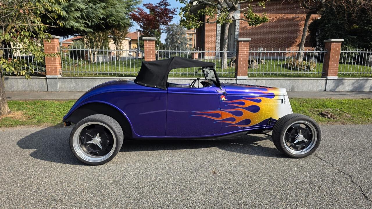 FORD HOT ROD ROADSTER