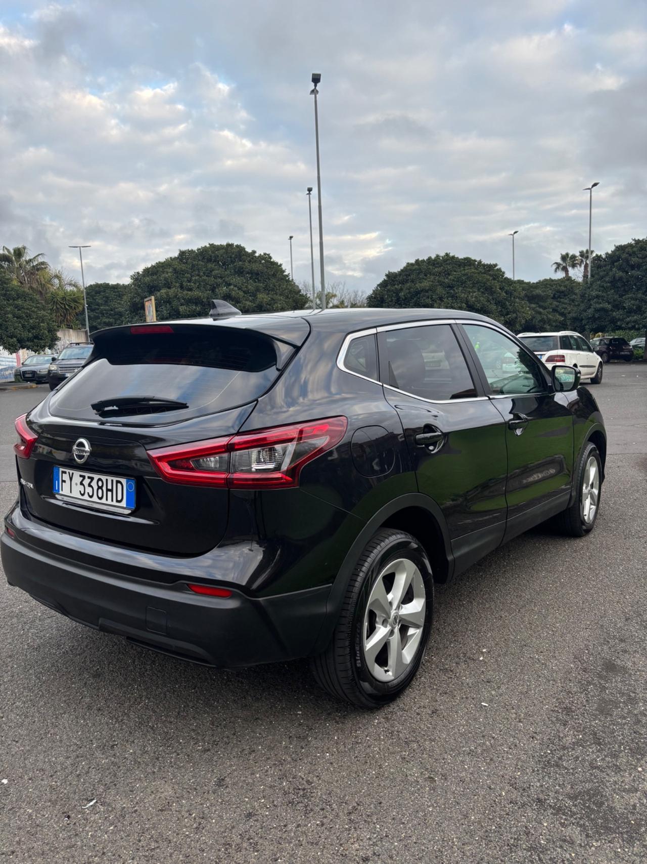 Nissan Qashqai 1.5 dCi Acenta automatica