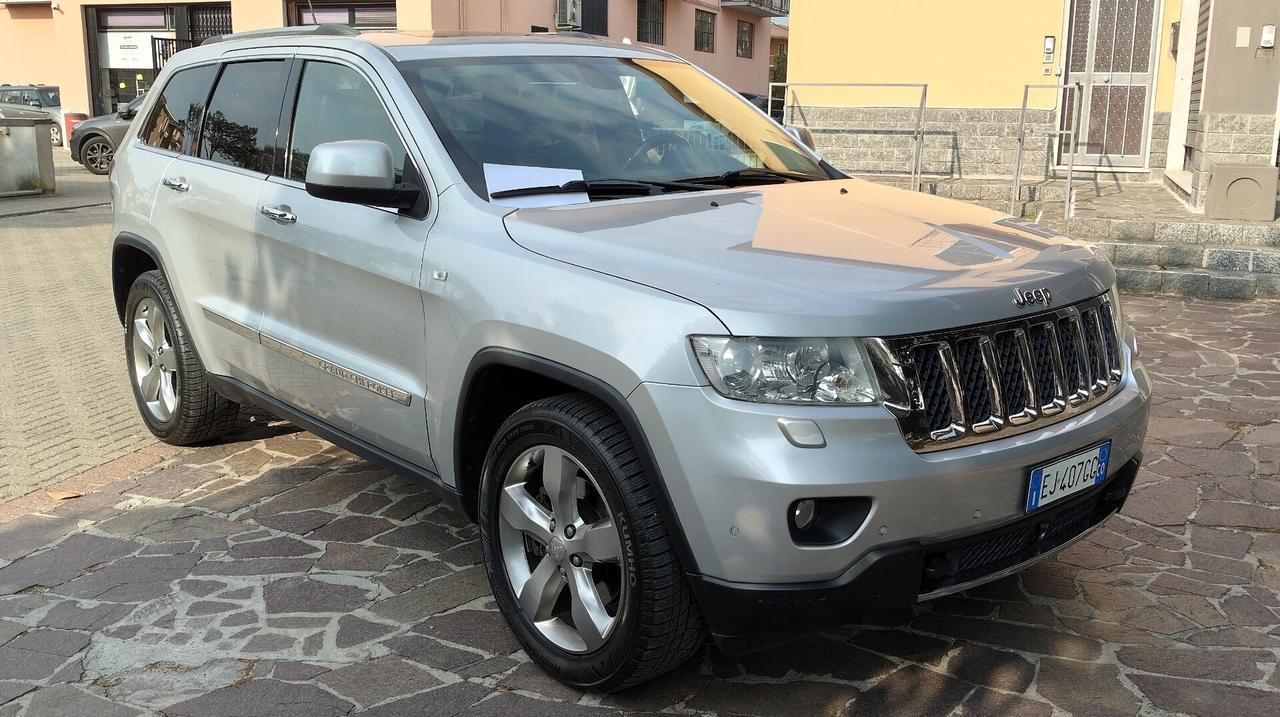 Jeep Grand Cherokee 3.0 CRD Overland + Gancio