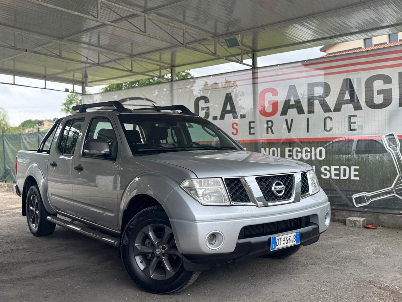 Nissan Navara 2.5 dCi 4 porte Double Cab Platinum