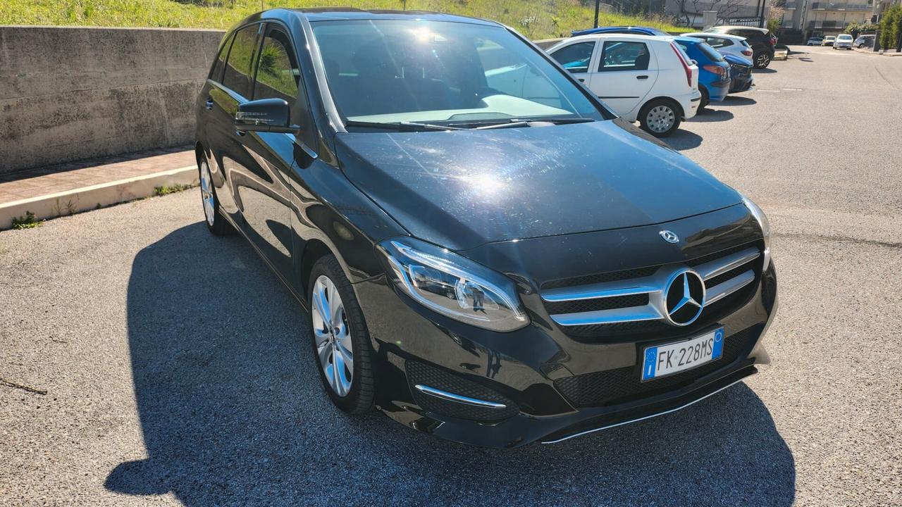 Mercedes-benz B 180 B 180 d Executive